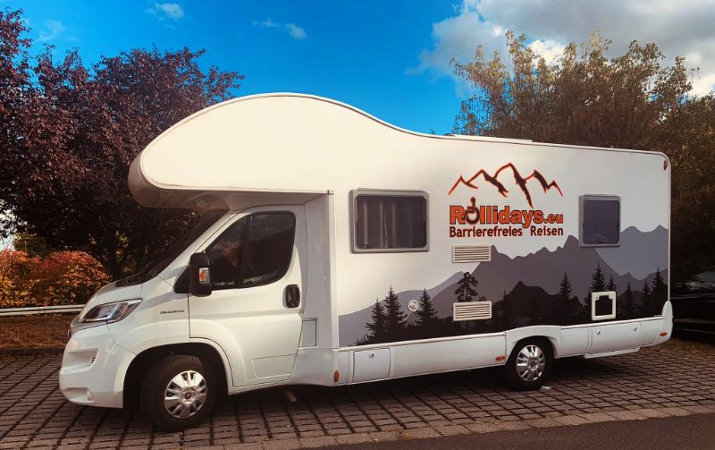Barrierefreies Camping: Das erste rollstuhlgerechte Wohnmobil für  Selbstfahrer ist da!