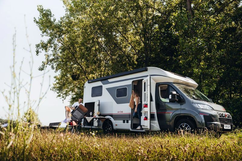 Bürstner Lyseo Time Skyline: Stilvolles Wohnmobil mit umfangreicher Ausstattung