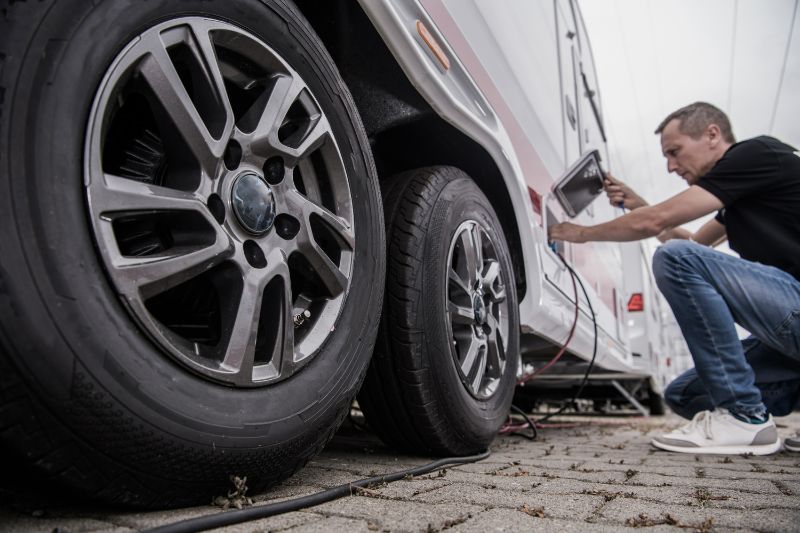 Vor dem Urlaub Wohnmobil prüfen