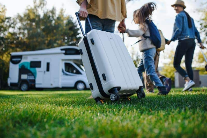 Wohnmobil überladen Familie